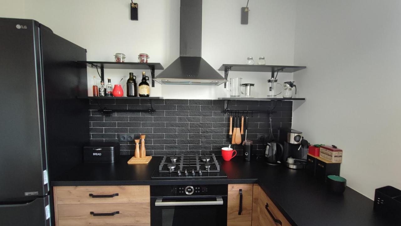 Apartmán Przestronny Apartament W Centrum Varšava Exteriér fotografie