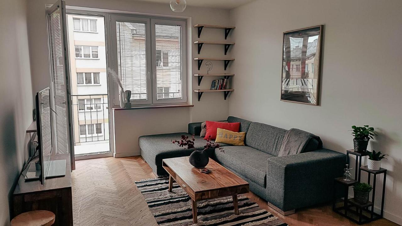 Apartmán Przestronny Apartament W Centrum Varšava Exteriér fotografie